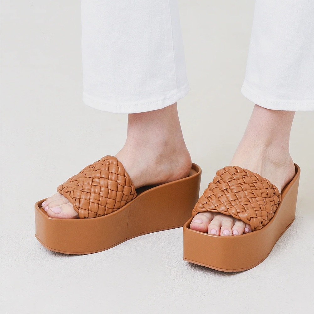 Vince Mari Tan Woven Platform Slides
